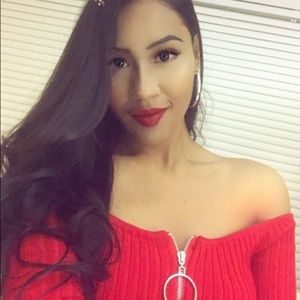 Meet your Posher, Carla